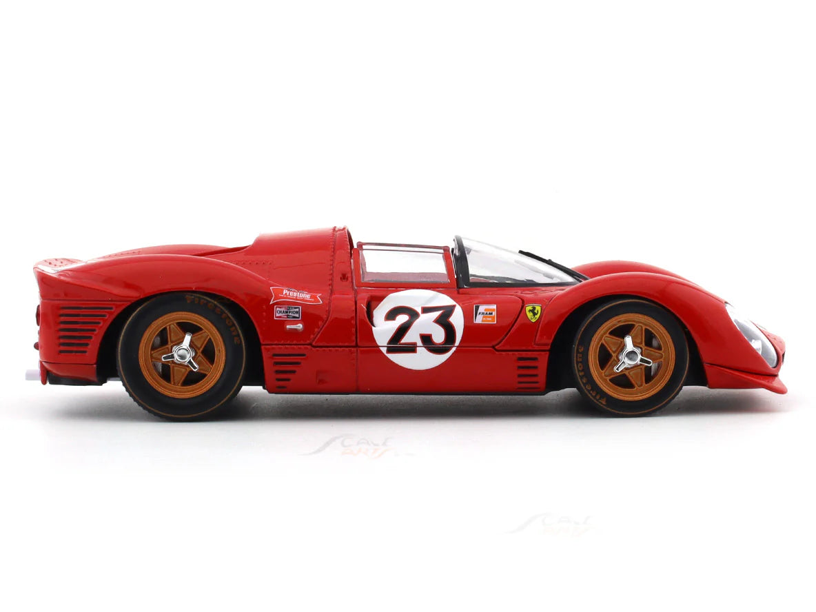 BBURAGO 1:24 RACING FERRARI 330 P4 DAYTONA 1967 18-26310