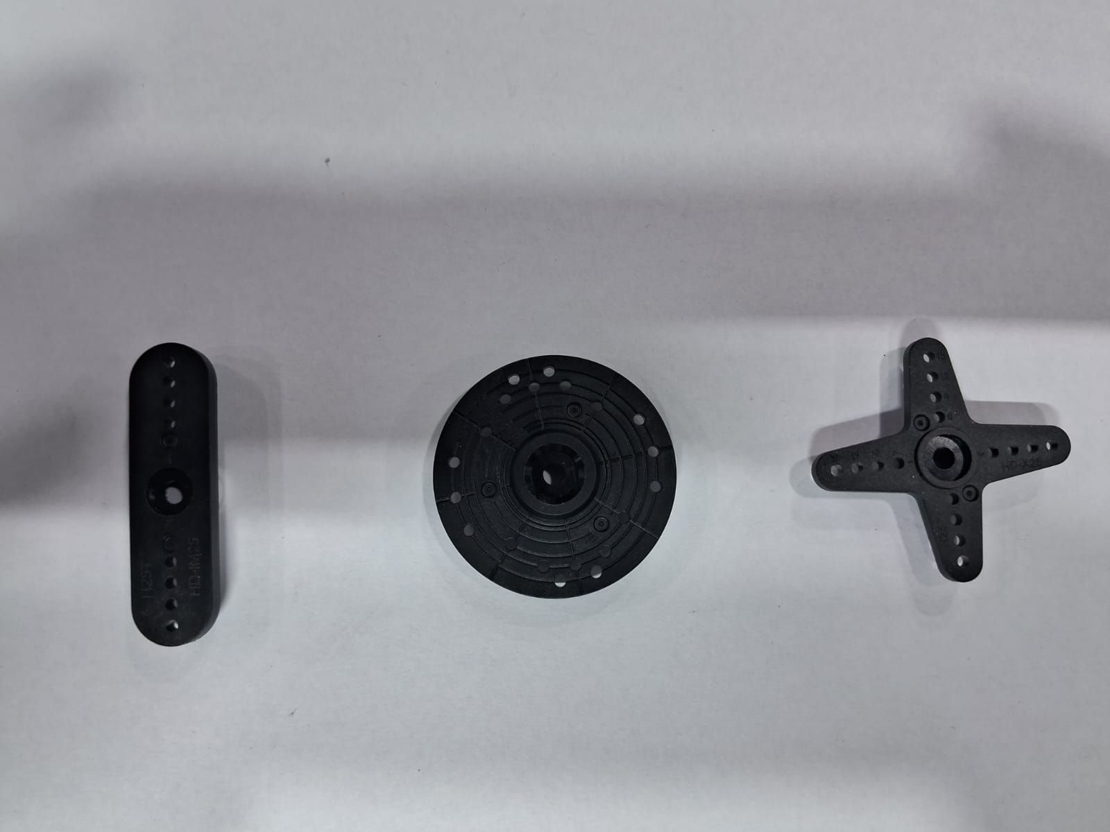 HITEC SERVO ARM 25T (Pack of 3)