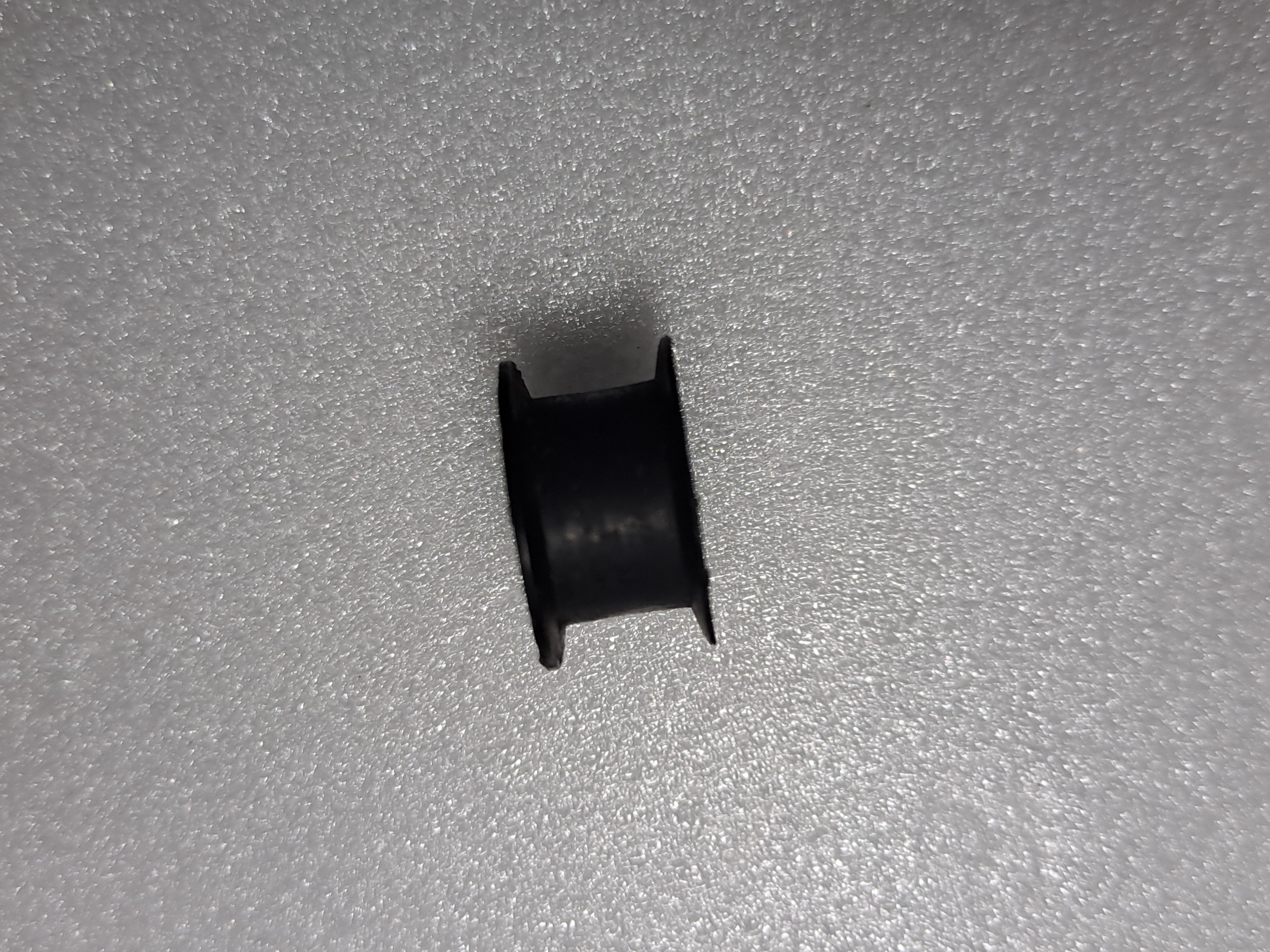 HIROBO SHUTTLE PLUS 0402-031/GUIDE PULLY WITH BEARING PRE-OWNED