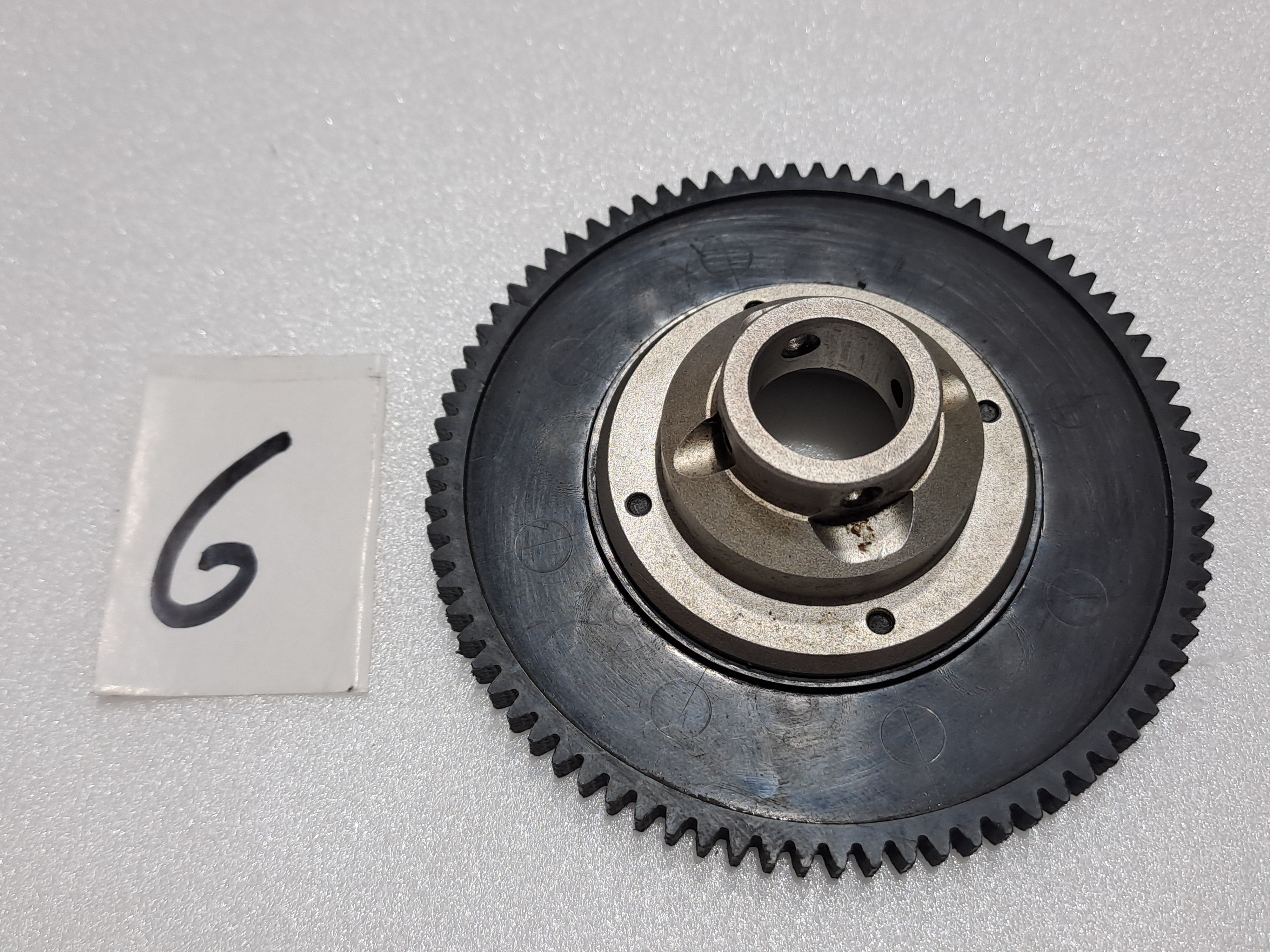 JR VIBE 50 NITRO HELICOPTER AUTOROTATION GEAR WITH HUB PART NO. 961091/961113/980065PRE OWNED QUALITY