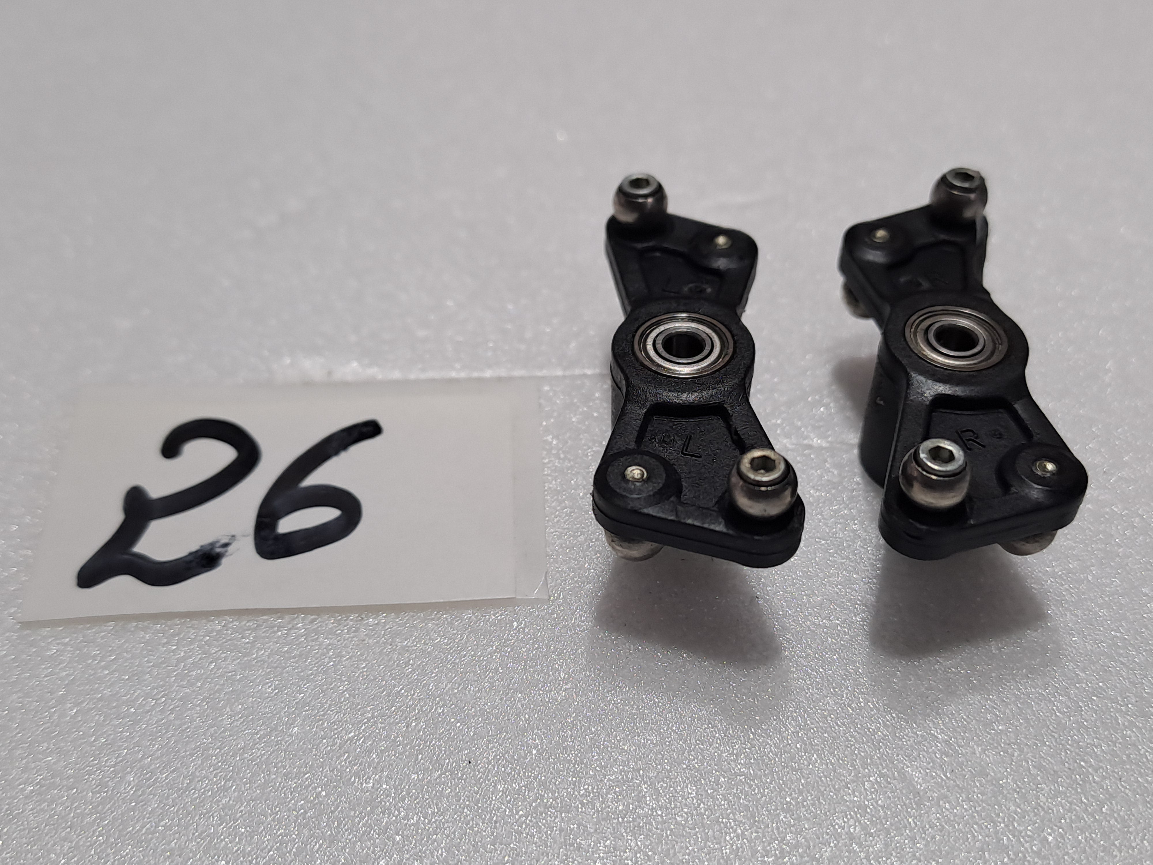 HIROBO SST-EAGLE FREYA EVOLUTION 80-90 CONTROL LEVER SET PART NO.-0404-625PRE OWNED QUALITY
