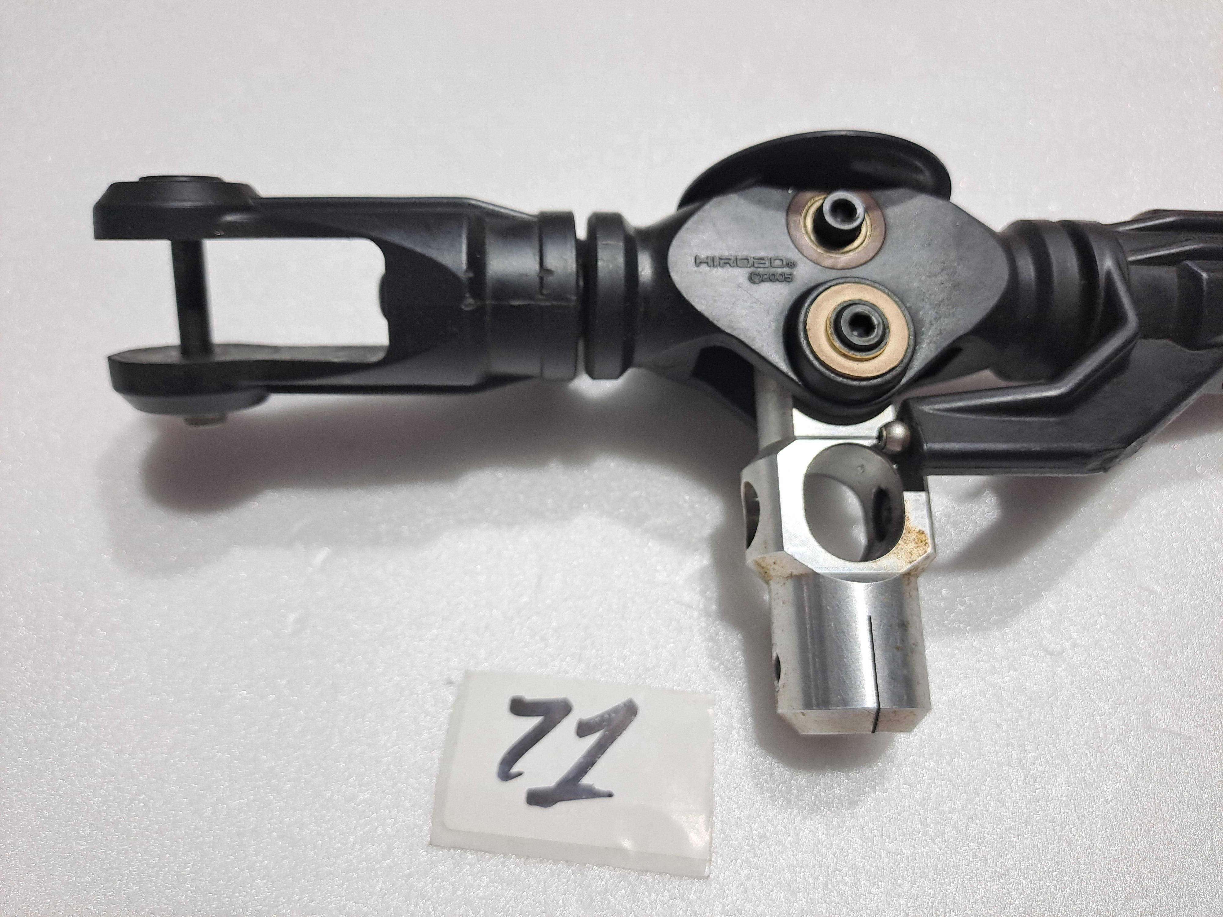 HIROBO SST-EAGLE FREYA EVOLUTION 80-90 MAIN HEAD ASSEMBLY SET WITHOUT FLYBAR PRE OWNED QUALITY
