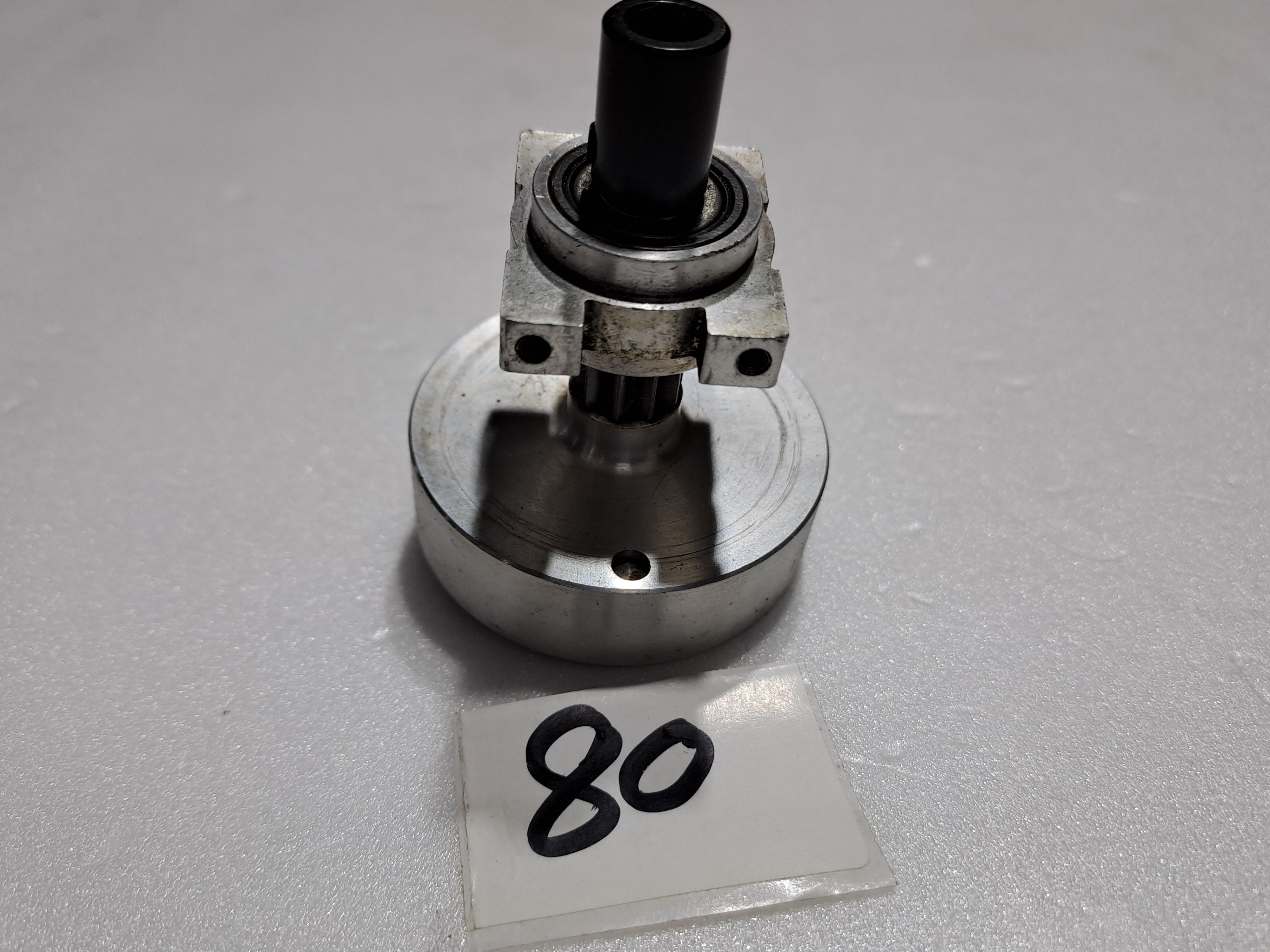 JR VIBE 50 NITRO HELICOPTER CLUTCH BELL ASSEMBLY SET PART NO.-960005/960157/996181/996182PRE OWNED QUALITY