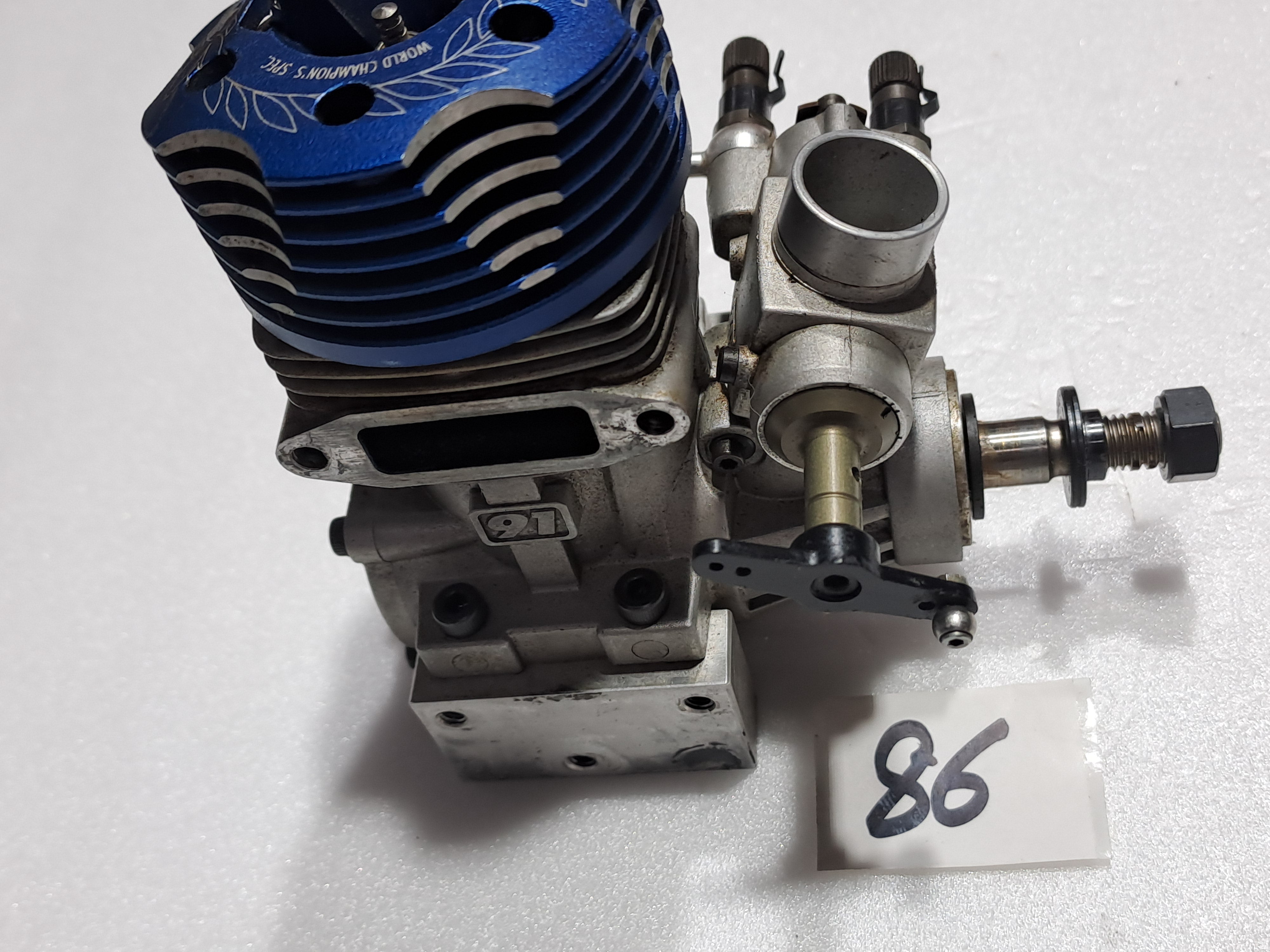 OS MAX SZ 91 SIZE NITRO ENGINE FOR HELI (DAMAGED HEAD)PRE OWNED QUALITY