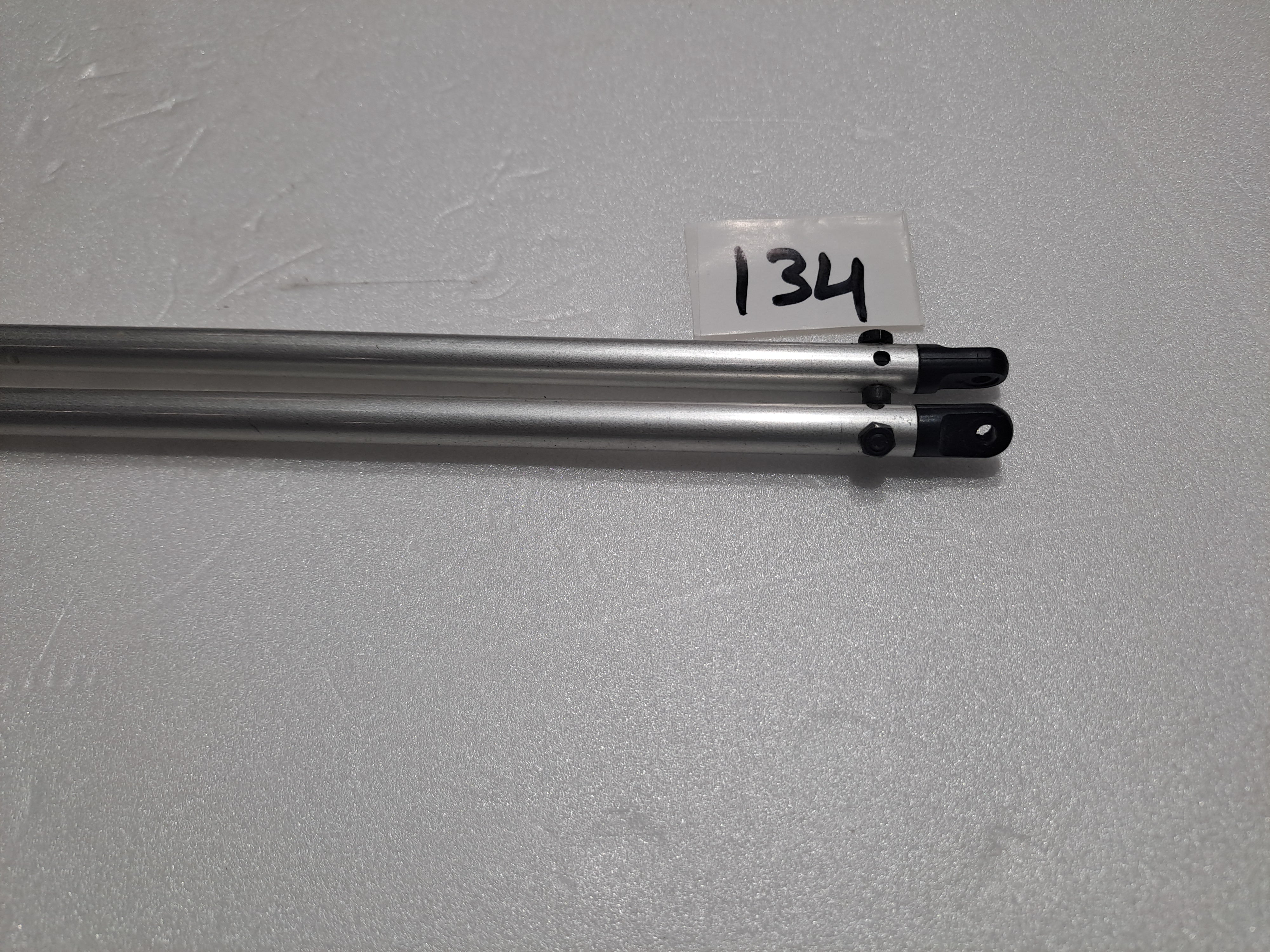 HIROBO SCEADU EVOLUTION 50 TAIL BOOM SUPPORT RODS (PACK OF 2) PART NO-0412-151 PRE OWNED QUALITY