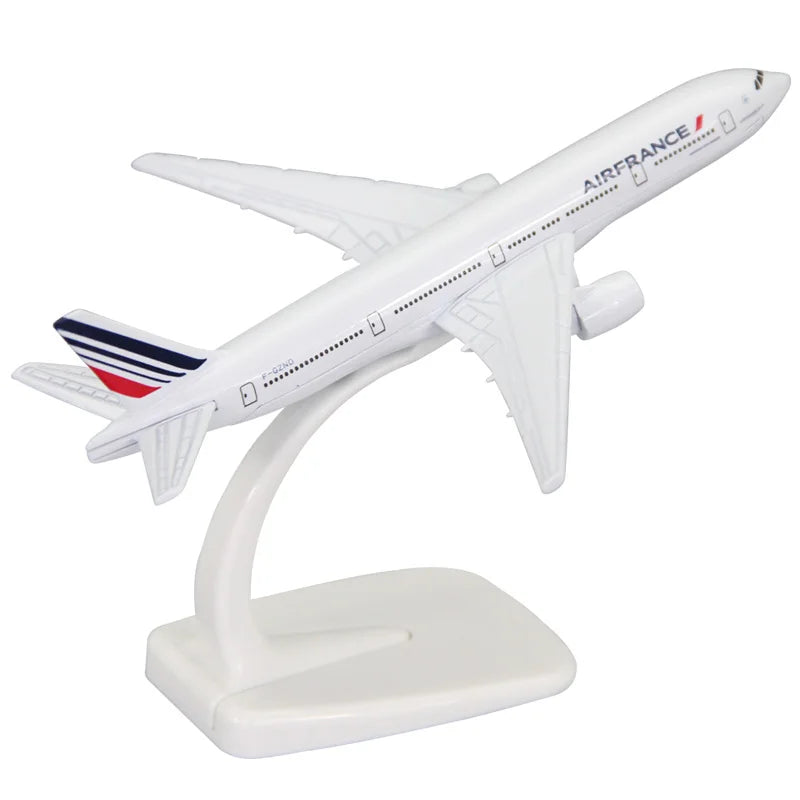 AIRPLANE DIECAST METAL AIR FRANCE B777 AIRLINES 1:500 MODEL