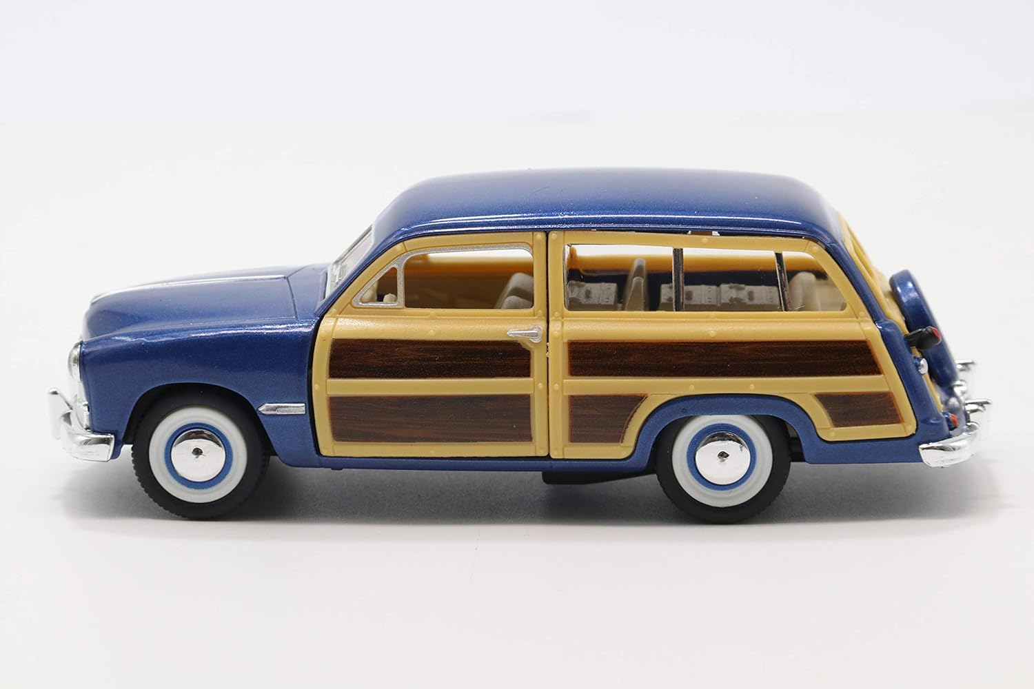 KINSMART 1949 FORD WOODY WAGON 1:40 NO KT5402D (BLUE)