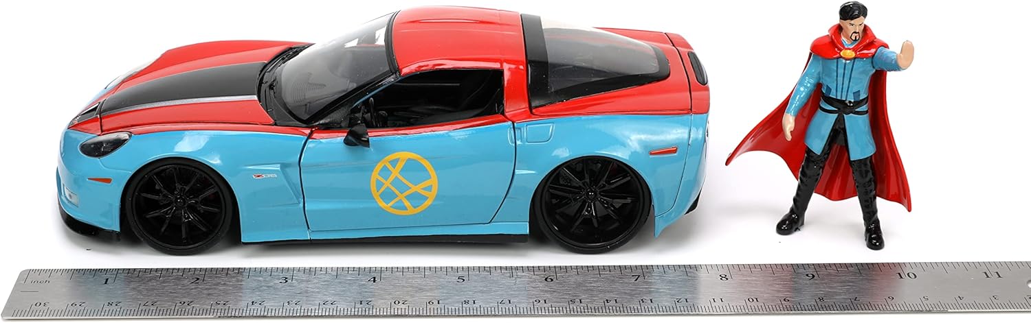 JADA TOYS MARVEL DOCTOR STRANGE 1:24 2006 CHEVY CORVETTE Z06 DIE-CAST CAR WITH 2.75'' DR. STRANGE FIGURE