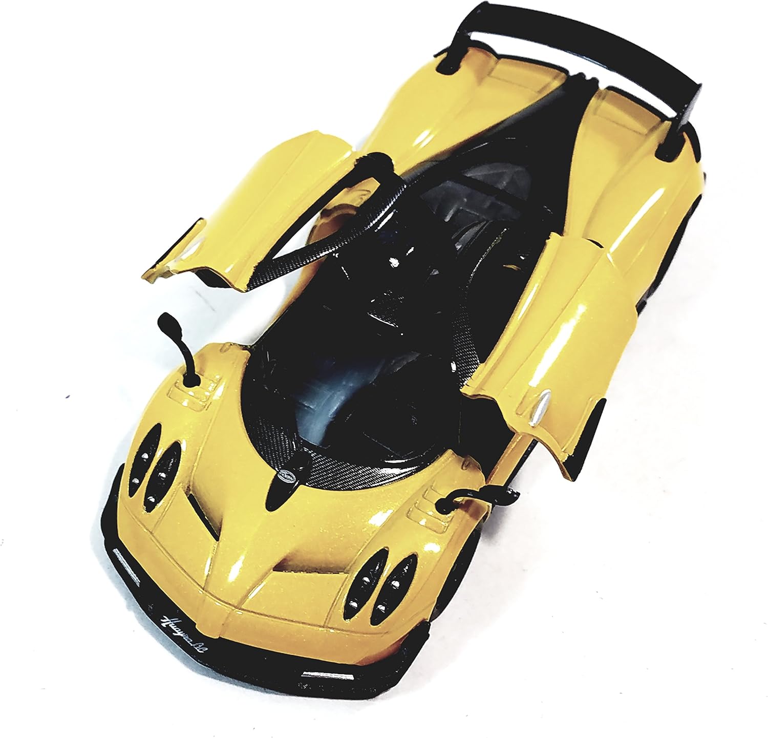 KINSMART PAGANI HUAYRA 1:38 NO KT5400D (YELLOW)