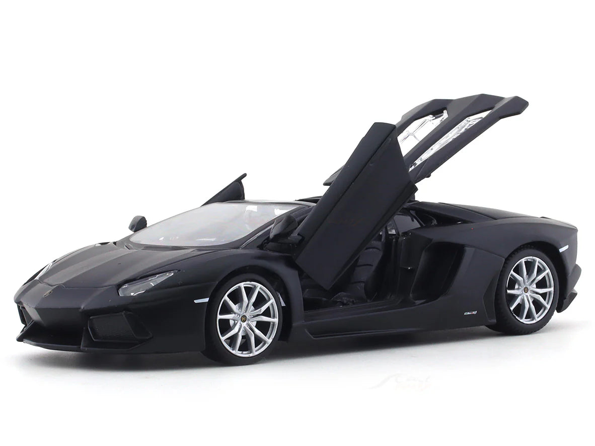 LAMBORGHINI AVENTADOR LP700-4 ROADSTER 1:24 MAISTO DIECAST ALLOY SCALE MODEL CAR 51504