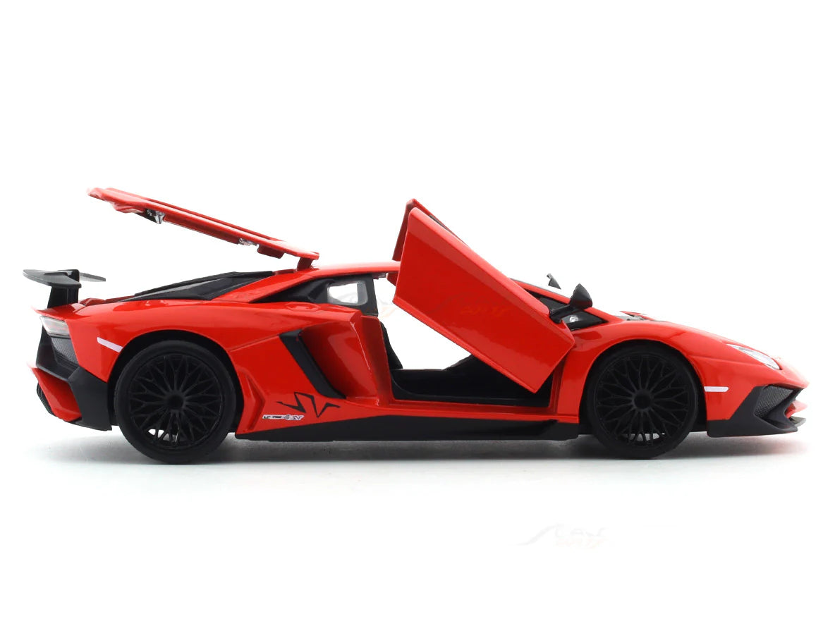 BBURAGO LAMBORGHINI AVENTADOR SV COUPE RED 1:24 SCALE DIECAST MODEL 18-91079