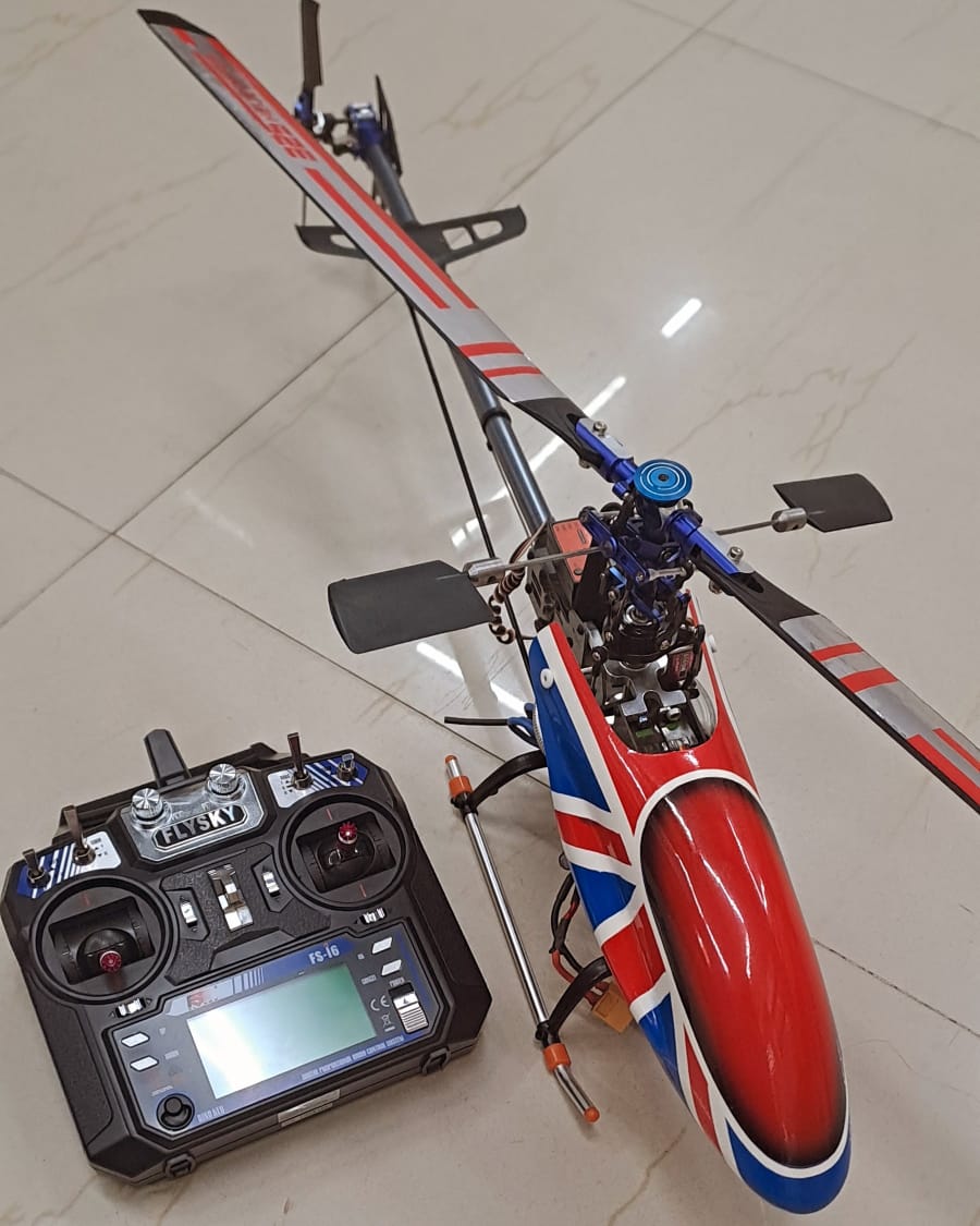 HILLER 450 RC HELICOPTER WITH BATTERY & REMOTE