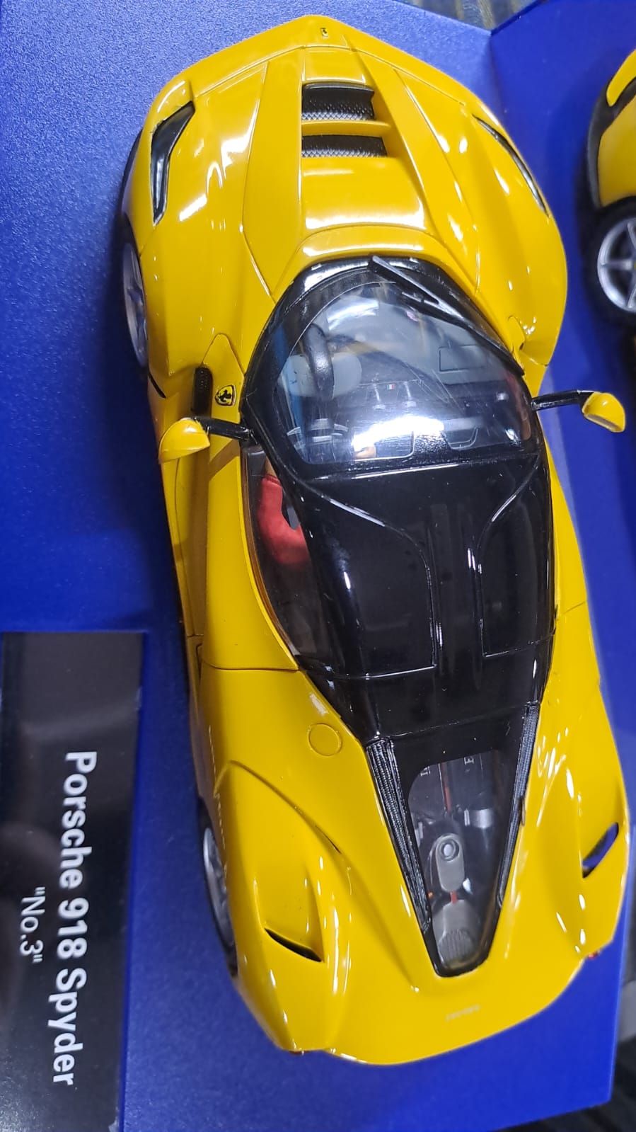 PORSCHE 918 SPYDER SLOT CAR