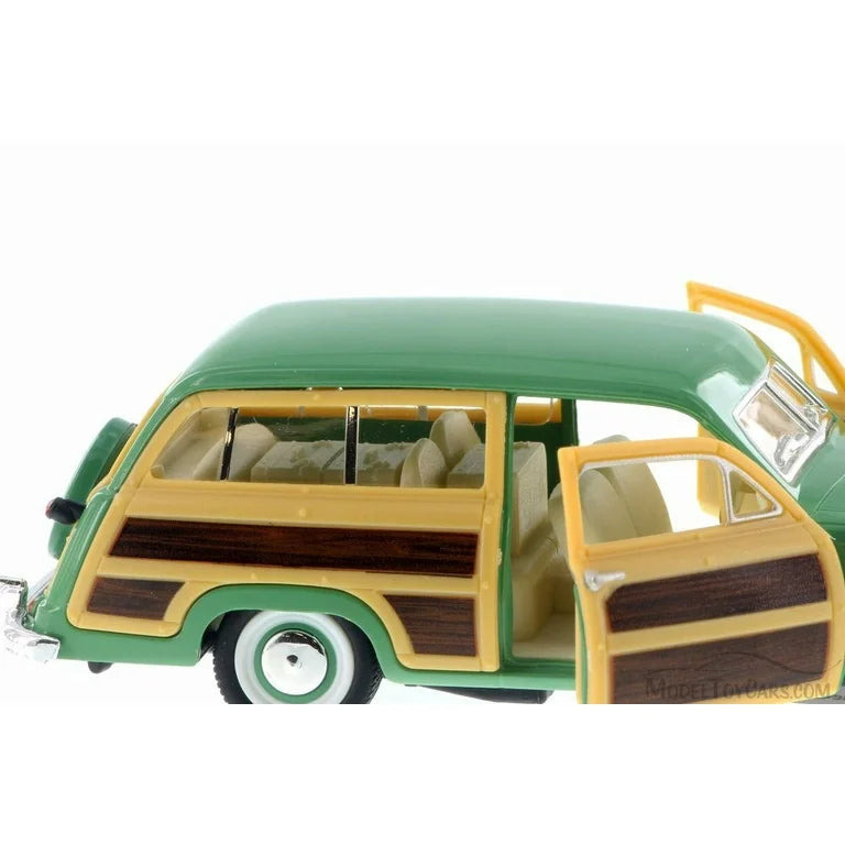 KINSMART 1949 FORD WOODY WAGON 1:40 NO KT5402D(GREEN)