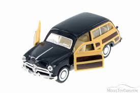 KINSMART 1949 FORD WOODY WAGON 1:40 NO KT5402D(BLACK)