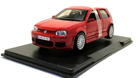 MAISTO VOLKSWAGON GOLF R32 1/24 RED DIE CAST MODEL