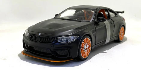 MAISTO BMW M4 GTS 1/24  DIE CAST MODEL