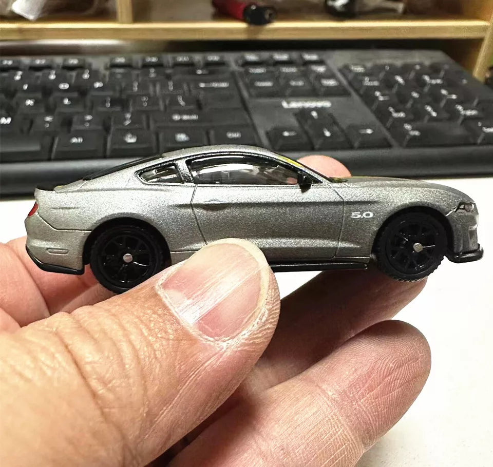 CCA FORD MUSTANG GT 1:64 SCALE NO: S06-01 (HALF BLACK)