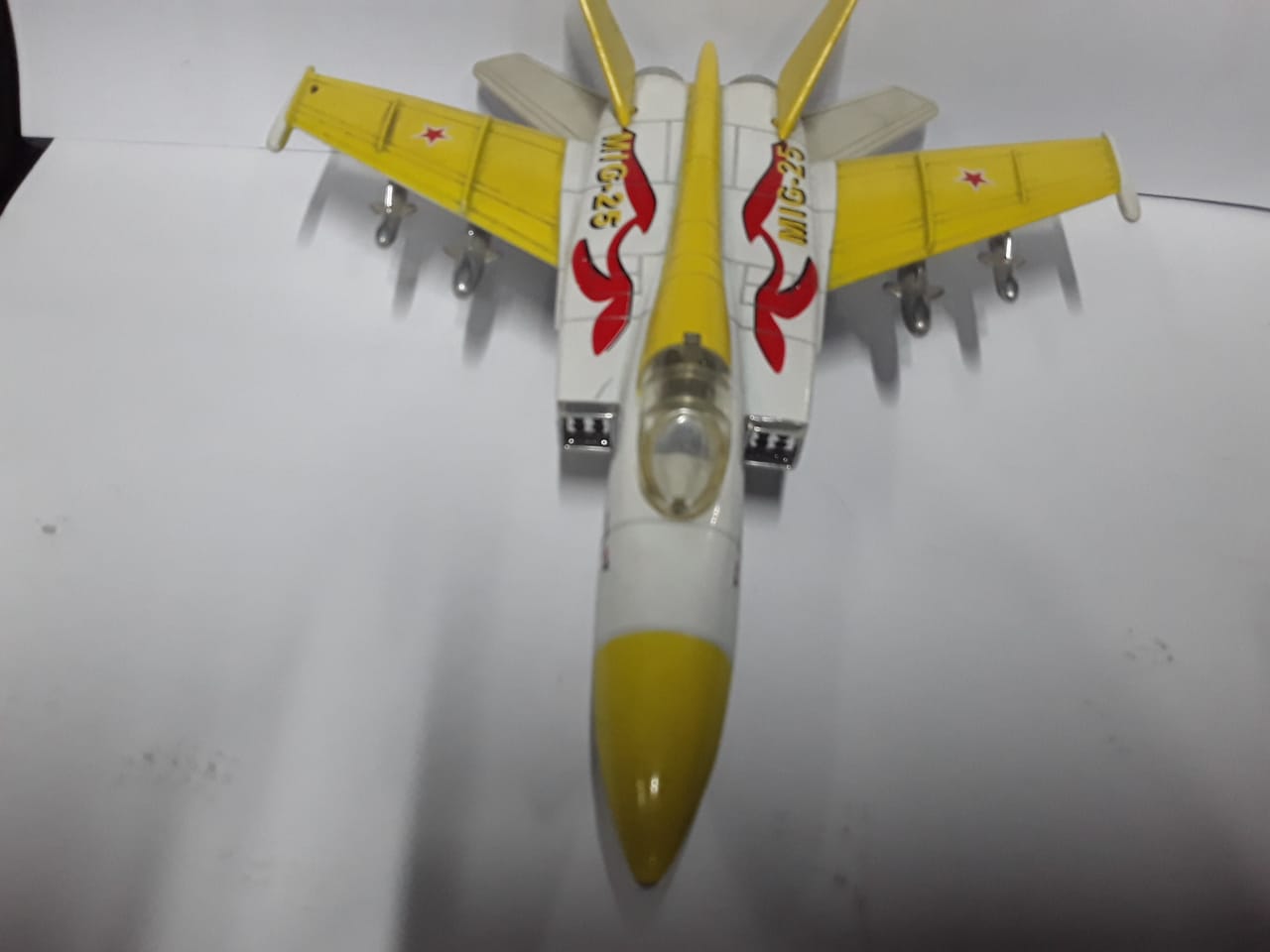 Diecast Airplane Mig-25-Quality Pre Owned