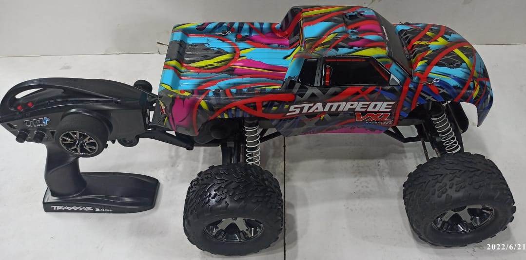 Traxxas Stampede VXL 2WD Brushless Monster Truck- (Quality Pre Owned)