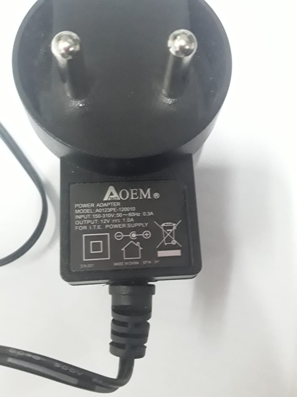 Adaptor 12V 1Amps