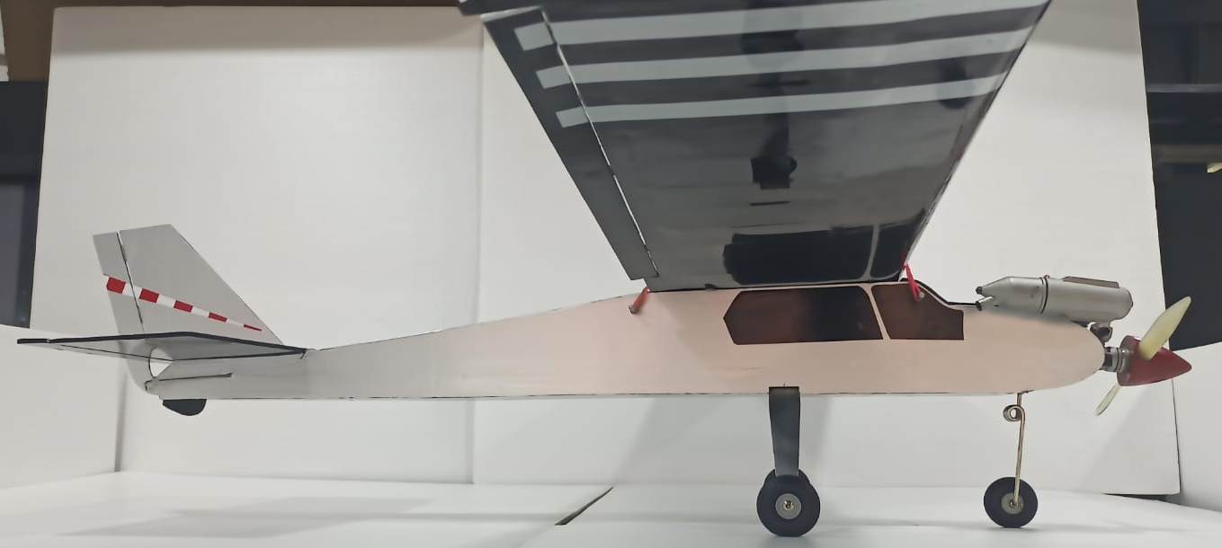 Rc Airplane Saito Pt40 Nitro Plane Rtf