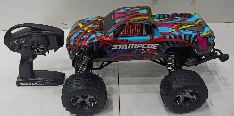 Traxxas Stampede VXL 2WD Brushless Monster Truck- (Quality Pre Owned)