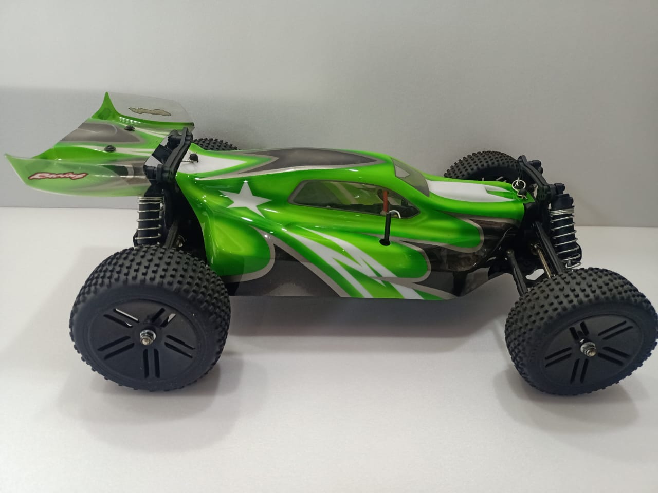 Rc Car Brushed 1:10Scale 4Wd Off Road Buggy-6588P (Quality Pre Owned)