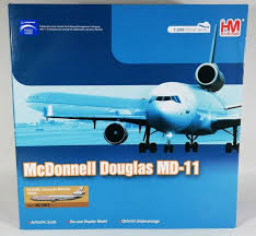 MCD DOUGLAS MD-11 AMERICAN AIRLINE