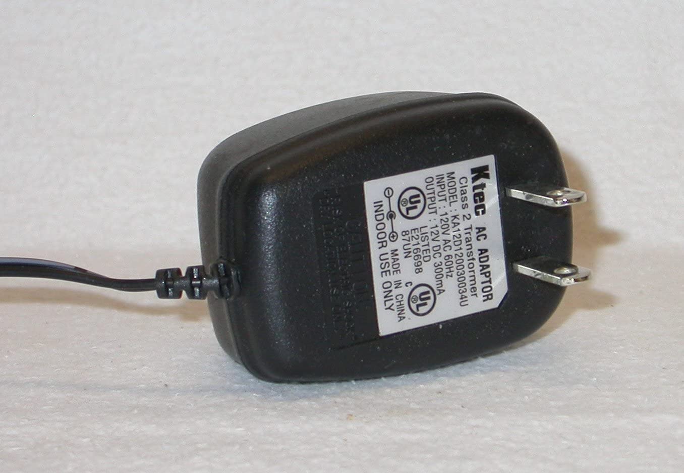 AC ADAPTER