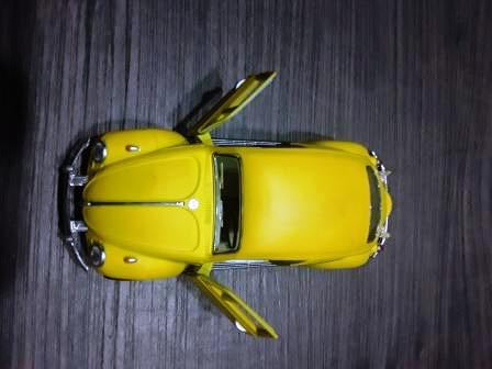 Kinsmart Beetle