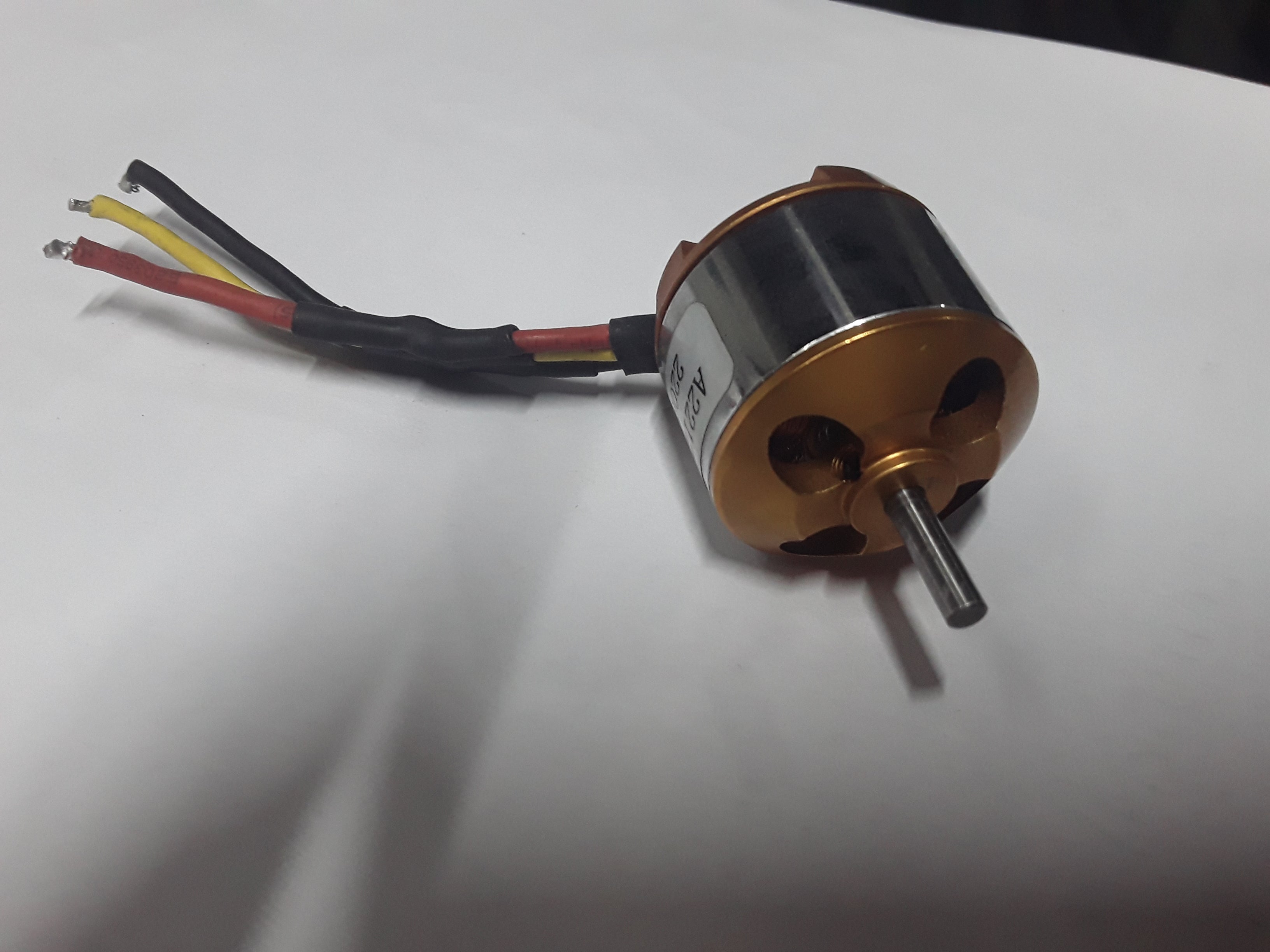 Brushless Motor A2212/6T 2200Kv(Quality Pre Owned)