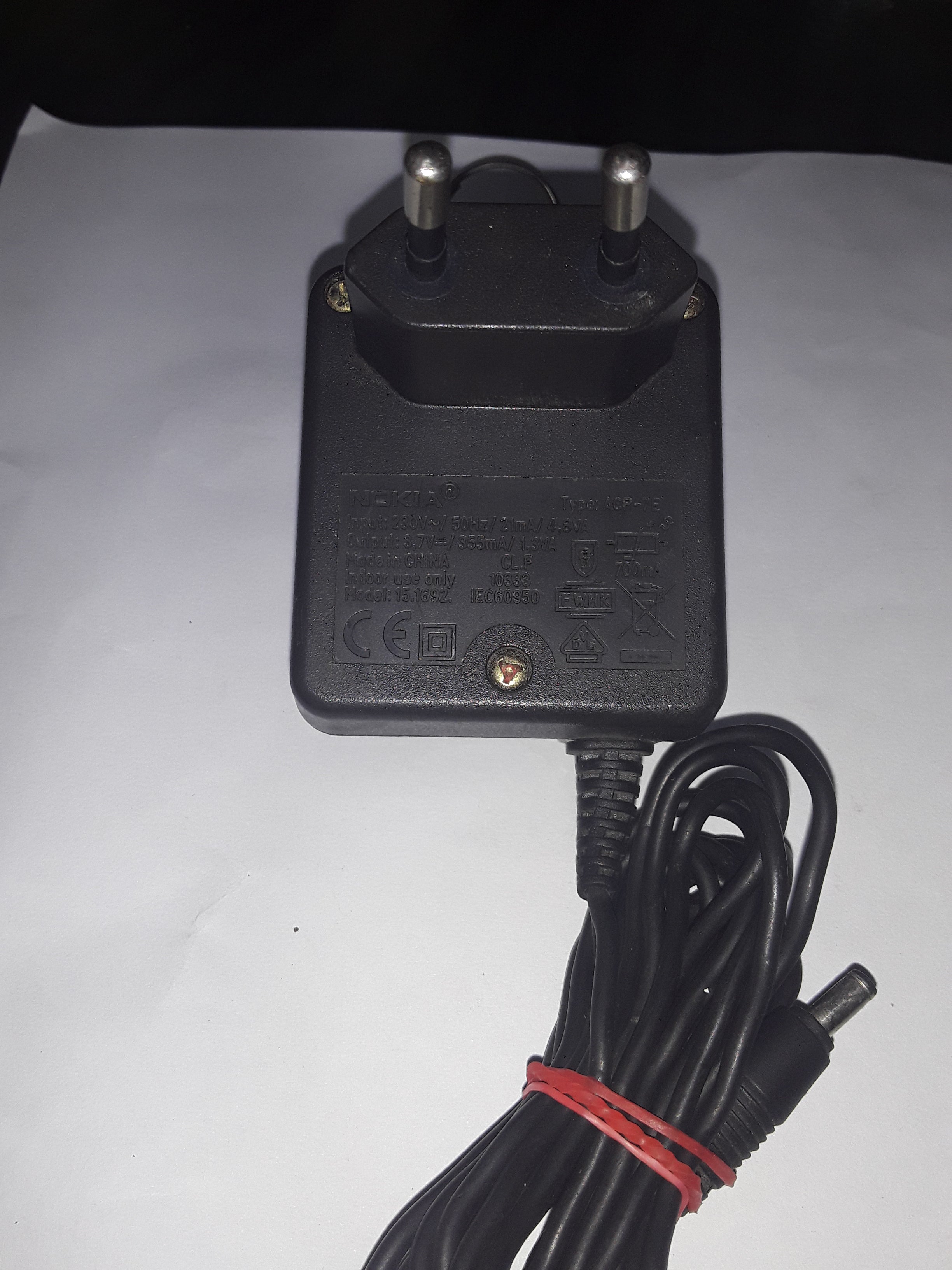 Nokia Charger Input 230V-Output 3.7V(Quality Pre Owned)