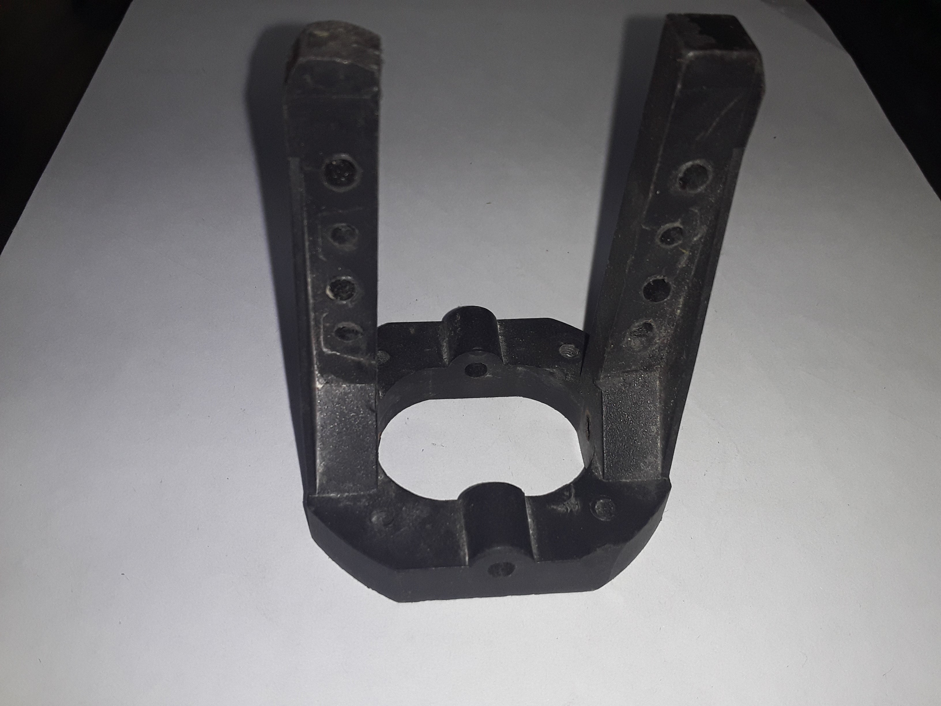 Engine Mount 46Size-(Quality Pre Owned)