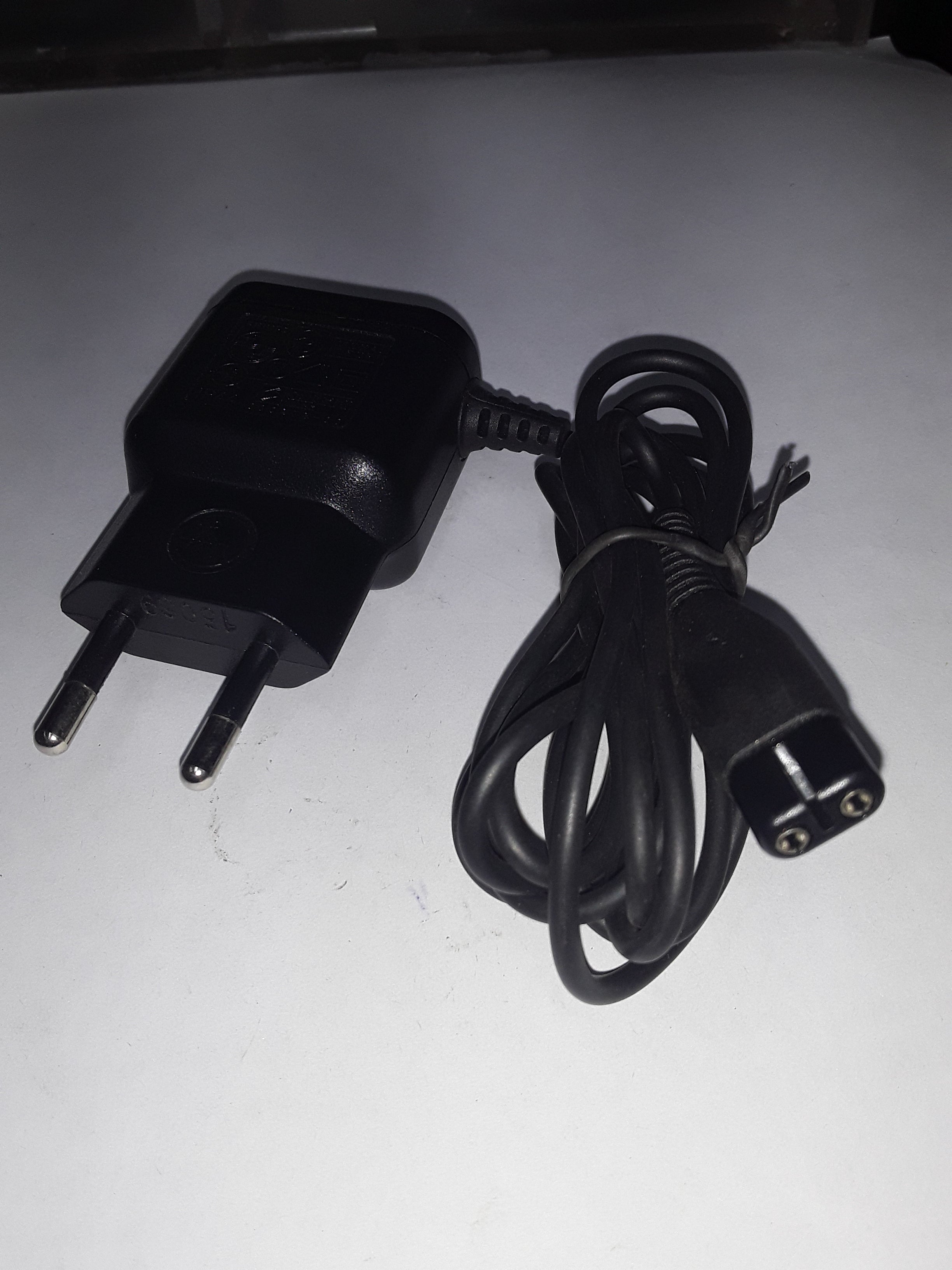 Philips Ac/Dc-Adaptor 230V Dc4.3V Charger-Quality Pre Owned