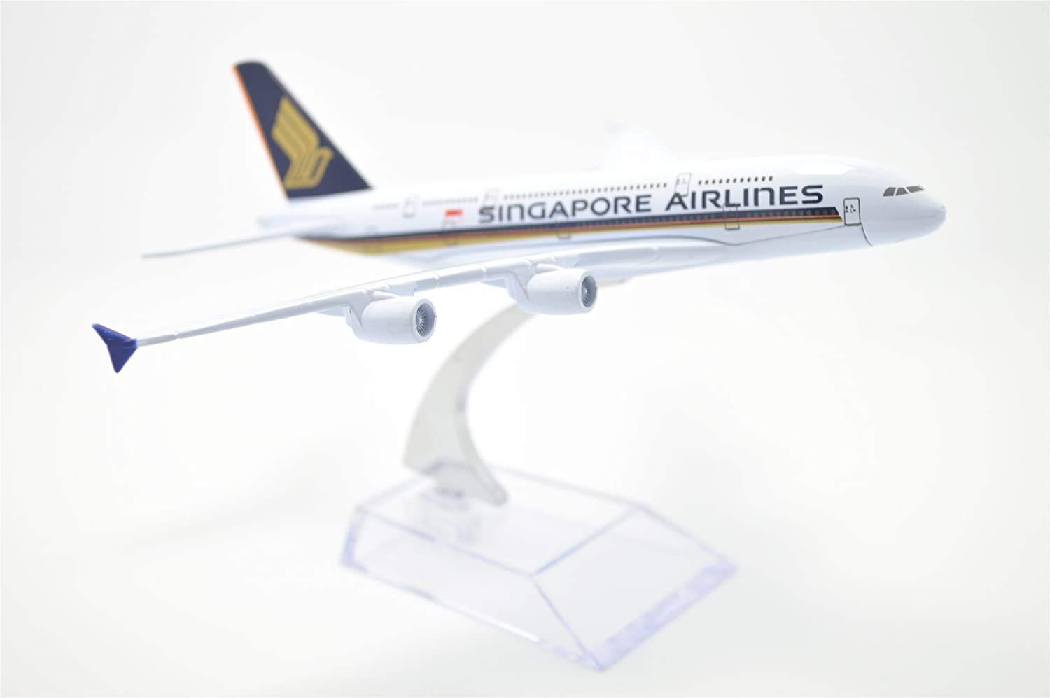 Airplane Diecast Singapore Airline A380 16Cm