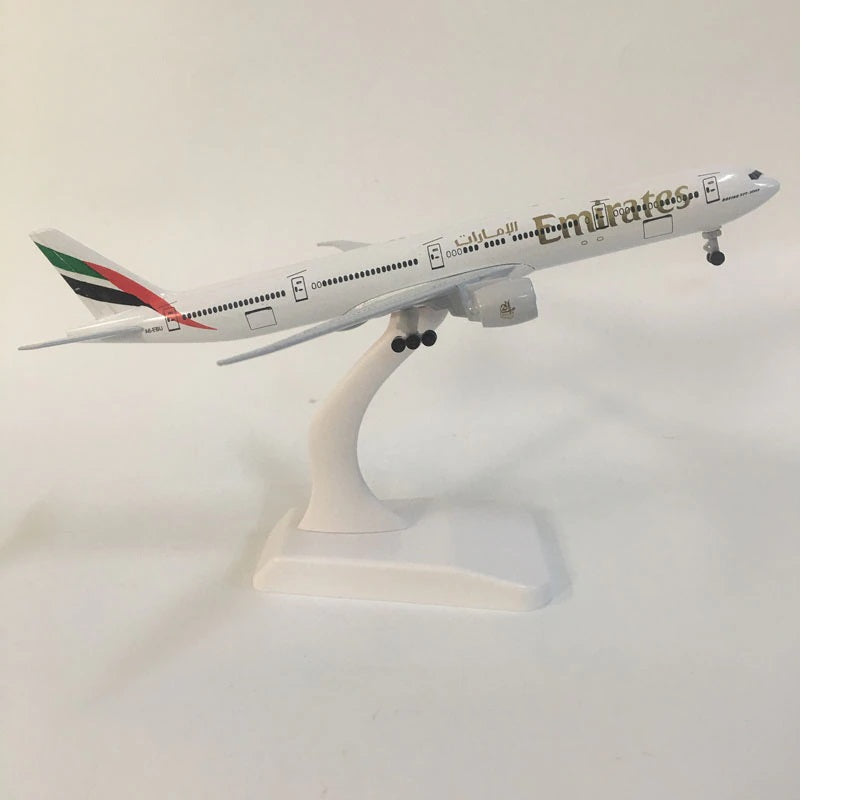 Airplane Diecast Metal Emirates B777 20Cm