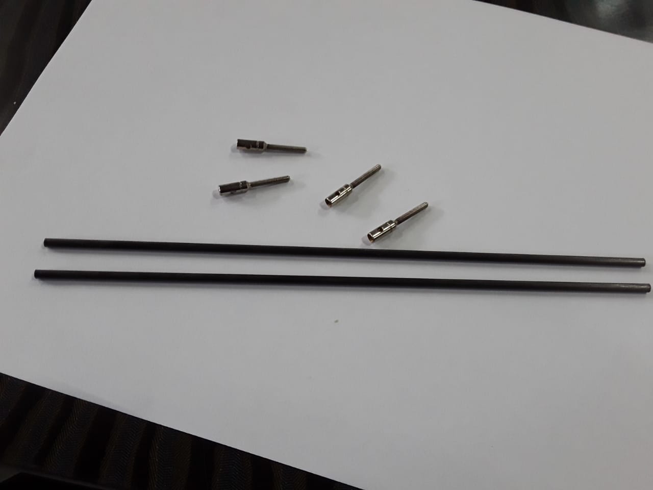 Shs 3Mm Carbon Rod (2.3Mm/200)(2Pc)