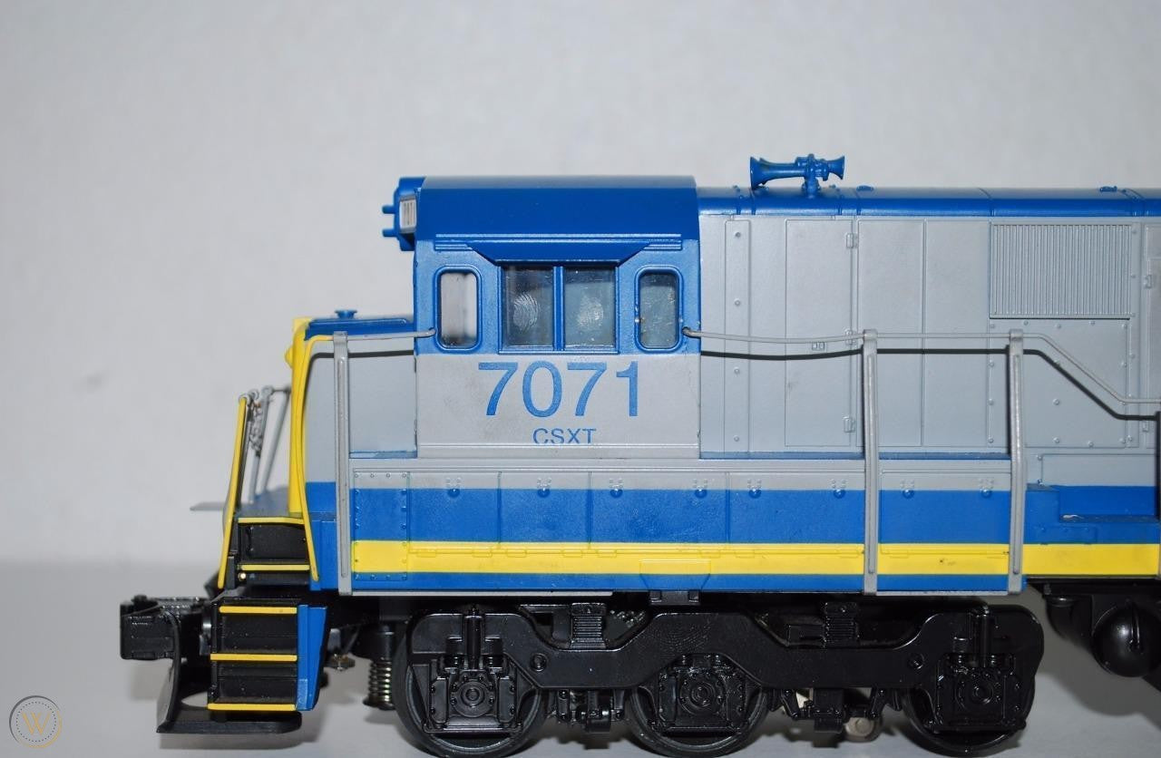 Railking C30-7 Diesel Engine With Proto-Sound 2.0 - CSX Cab No. 7071