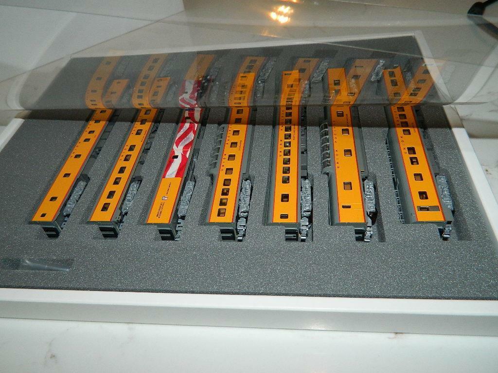 KATO UP EXCURSION TRAIN 7 CAR SET N SCALE