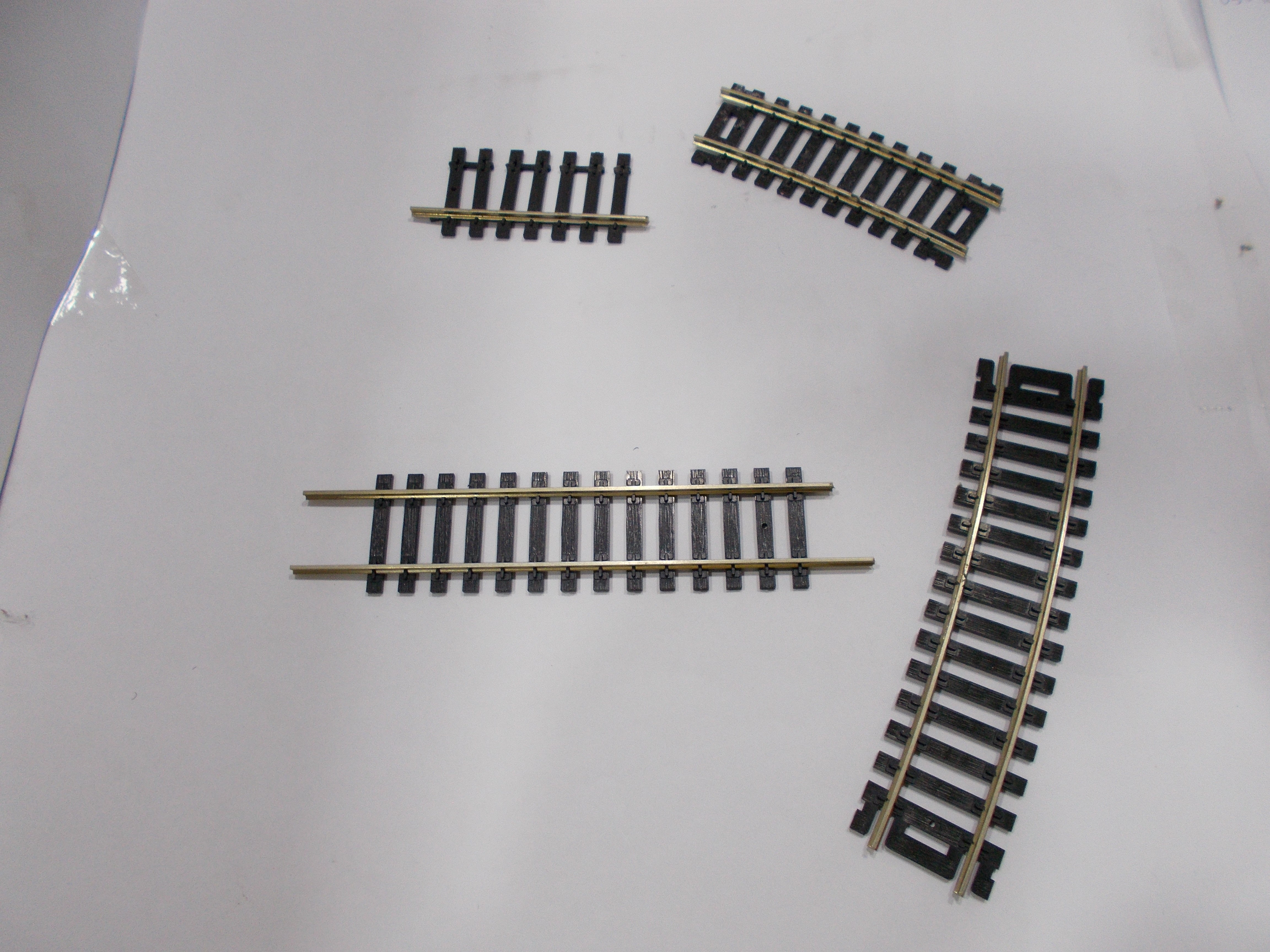 Ho Scale Tracks Mixed Sizes