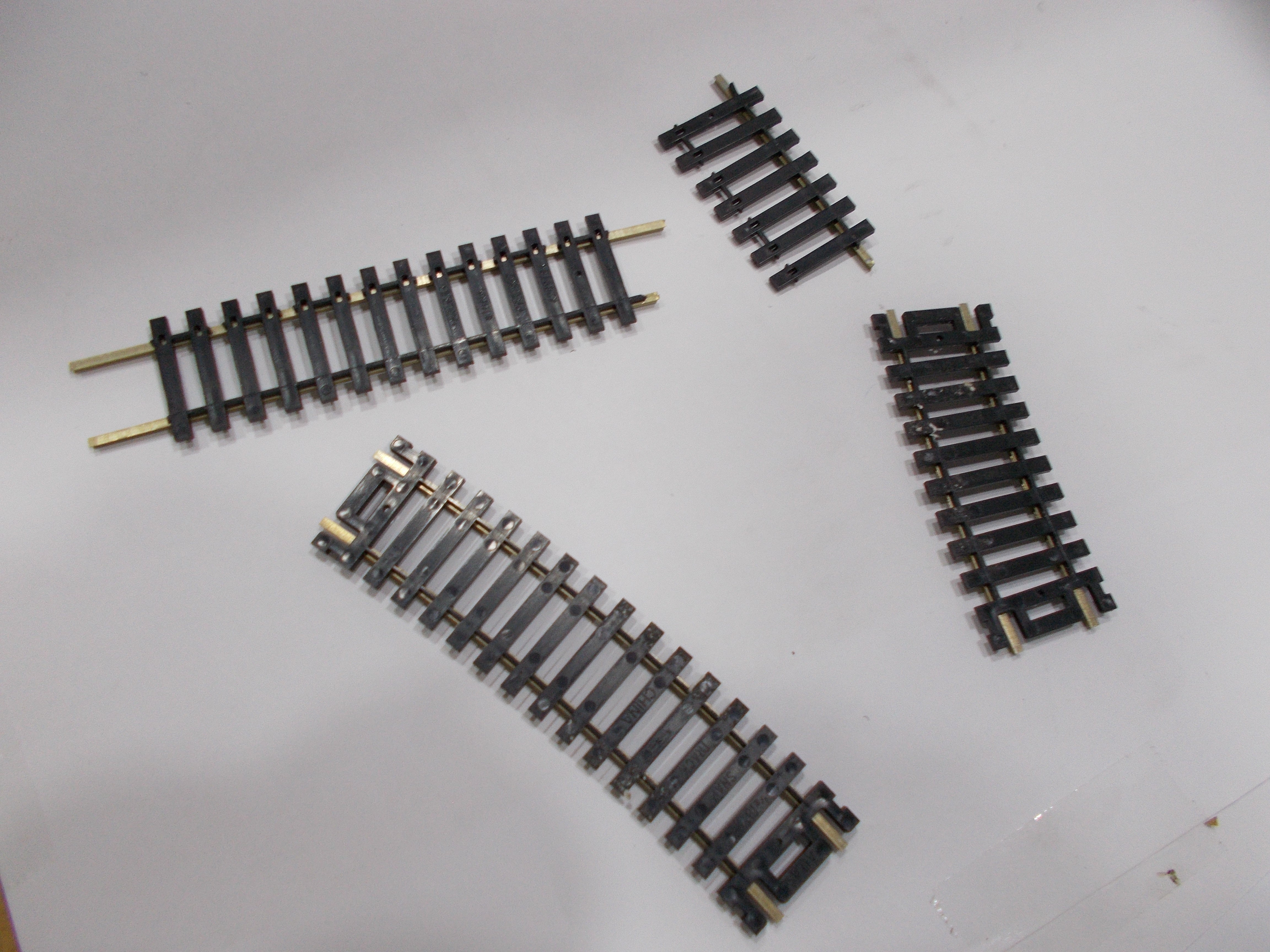 Ho Scale Tracks Mixed Sizes