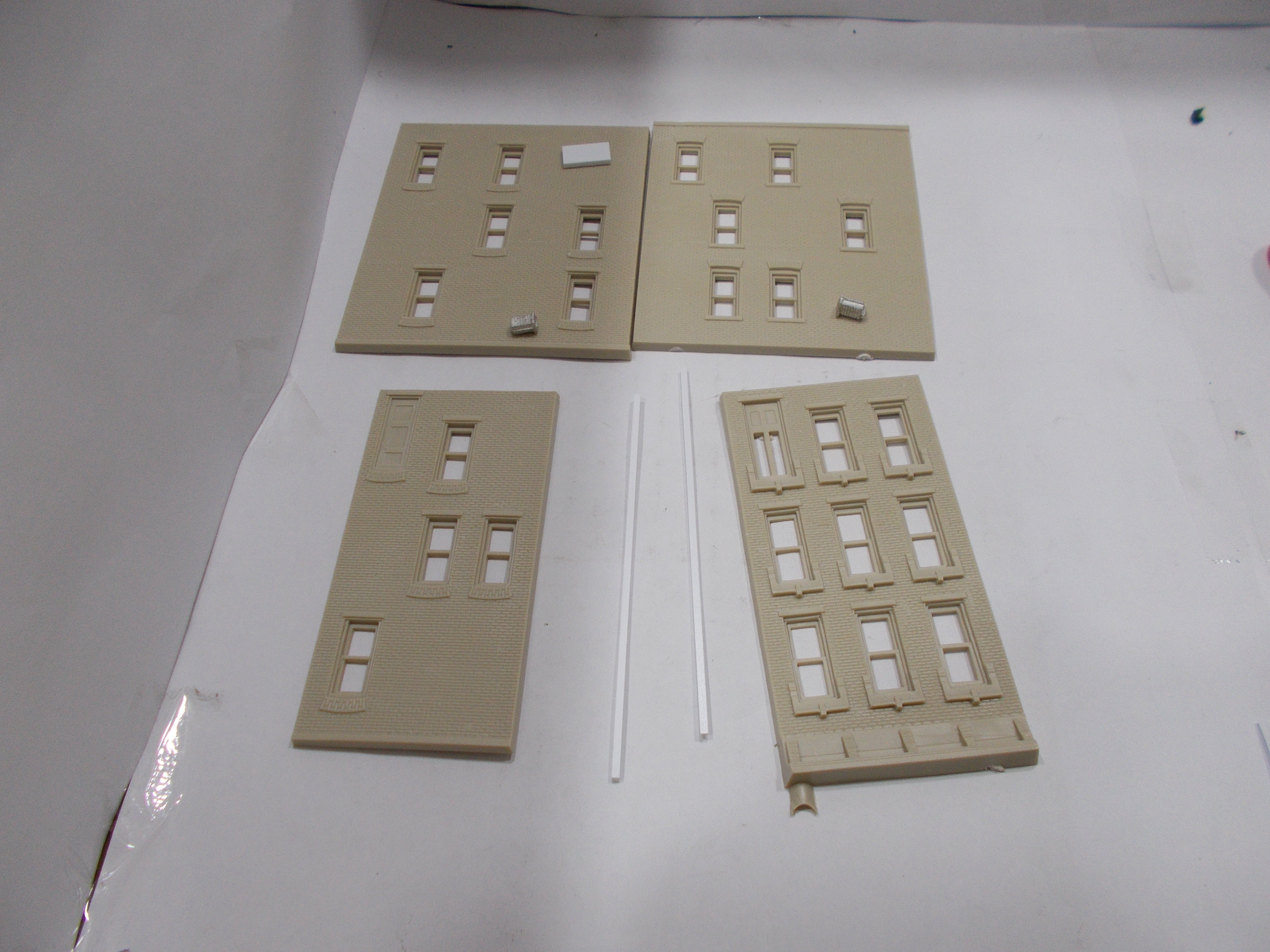 Ho Scale Woodland Scenic Apartments #Rp8