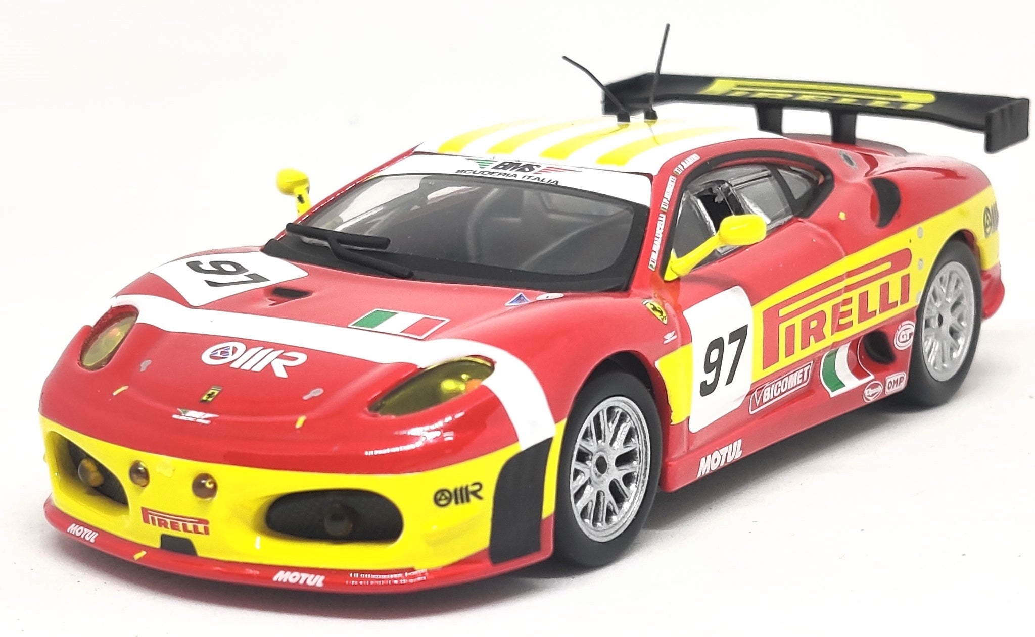 Bburago Ferrari F430 GTC 24th Le Mans 2008 by F Babini/ M Maluceilli/ P Ruberti 1/43