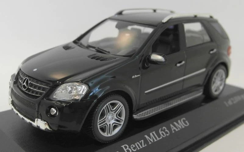 Diecast Minichamps Mercedes Benz ML 63 AMG Black  1/43