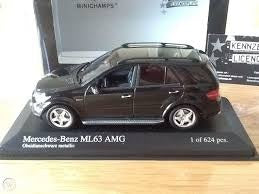 Diecast Minichamps Mercedes Benz ML 63 AMG Black  1/43