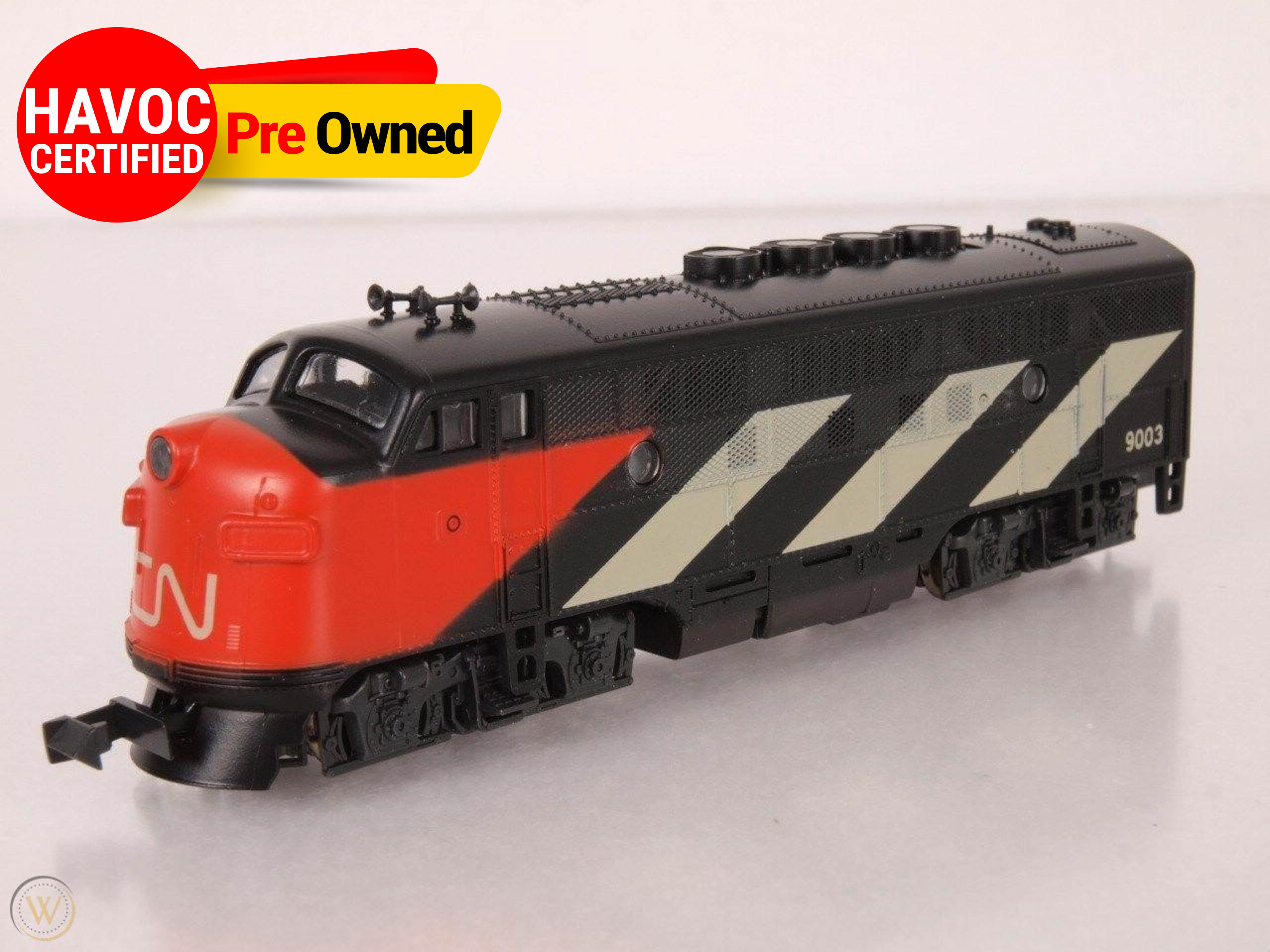 N Scale Kato-9003 Engine (Quality Pre Owned)