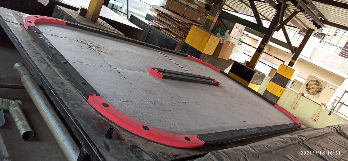 RC CAR TRACK -60SQ.FT-(10X06 FT)-QUALITY PREOWNED