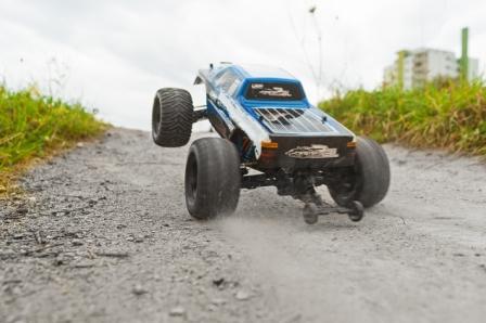 LRP 1/10 ELECTRIC 2WD MONSTER-TRUCK