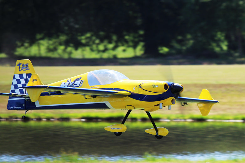 Extreme Flight MXS EXP 104" - Yellow